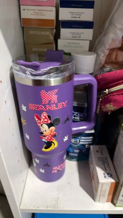 Minny mouse Stanley cup no straw !