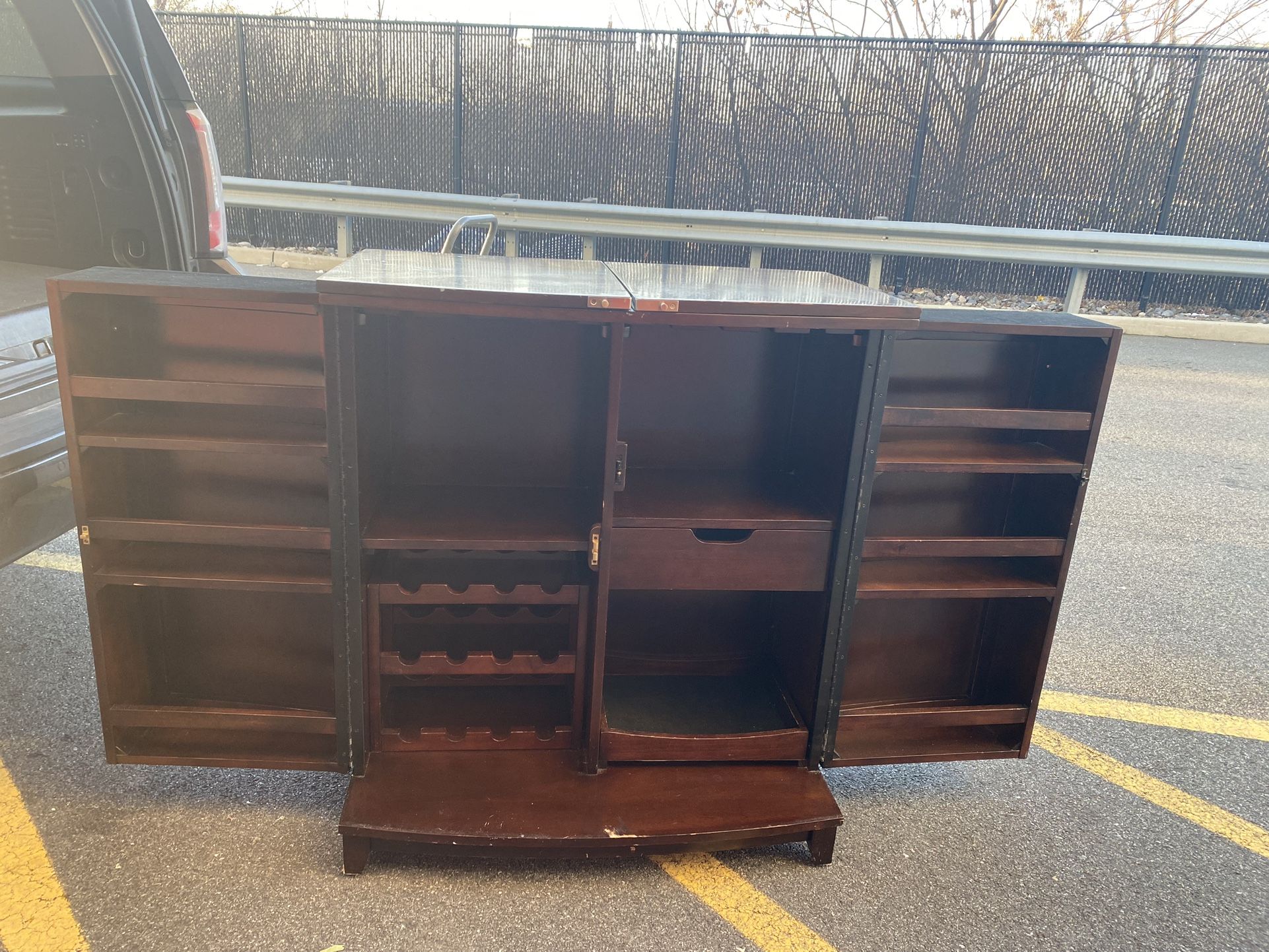 Raymour And Flanigan cabinet