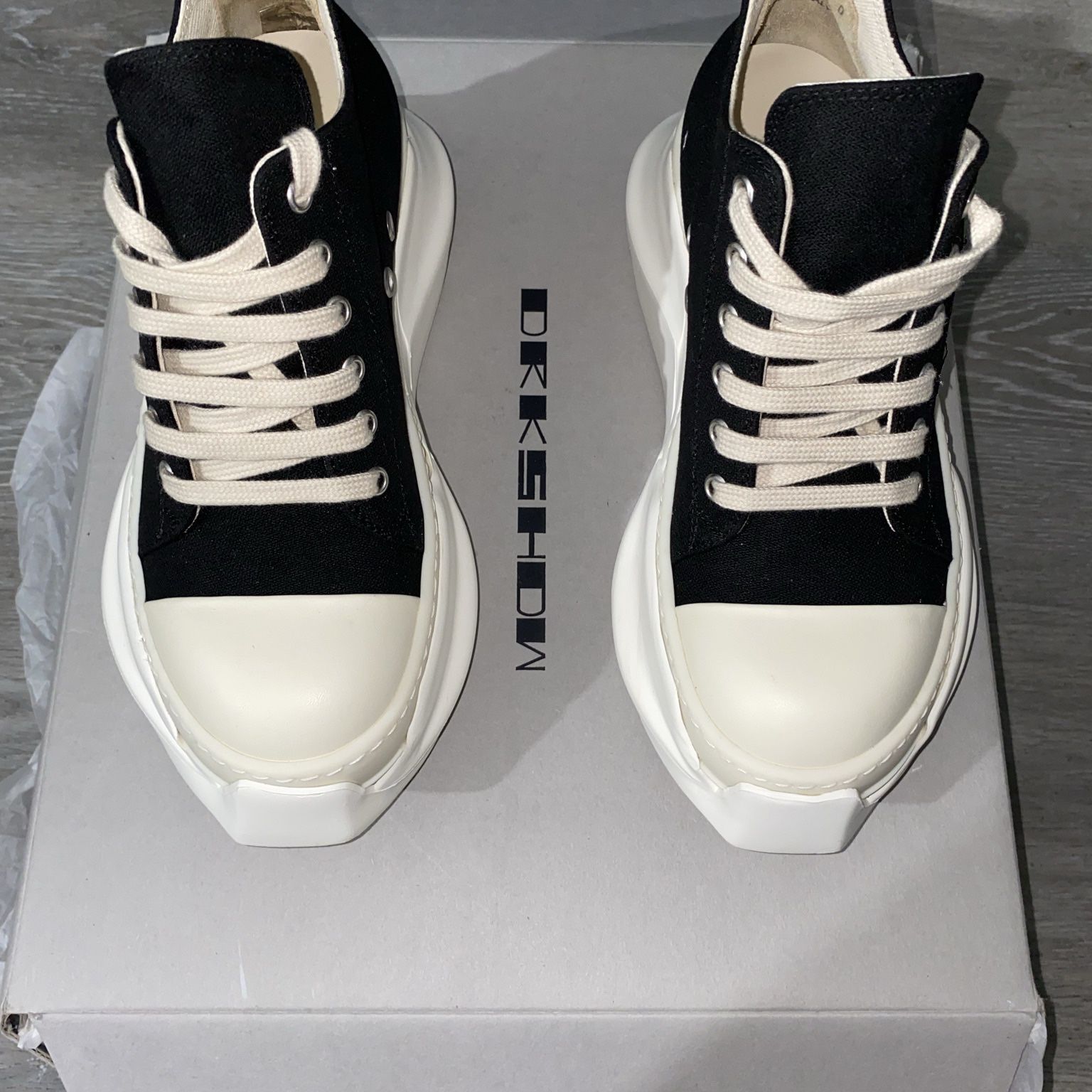 moral passe shuffle Rick Owens Thick Sole Sneakers Black,size 37 for Sale in Swarthmore, PA -  OfferUp