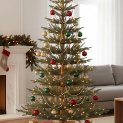 6 foot Christmas tree