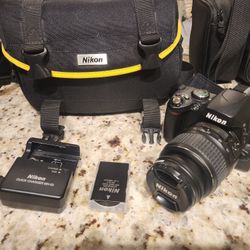 Nikon D40 With Bag