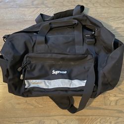 Supreme Hi-Vis 3M Duffle bag 