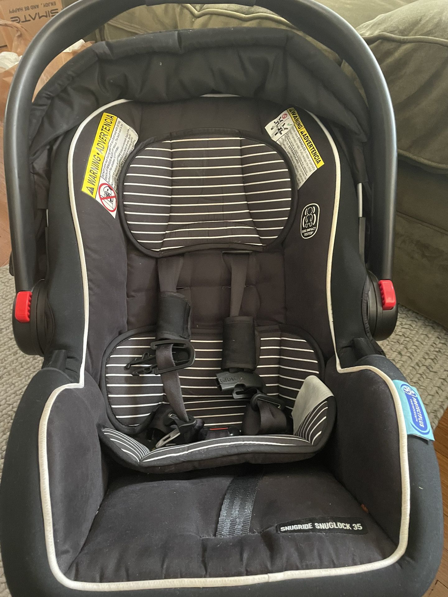 Graco snug ride Snug lock Infant Car Seat 