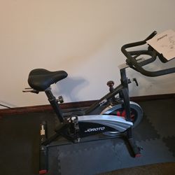 JOROTO Stationary Exercise Bike