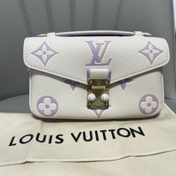 Louis Vuitton Pochette Métis
