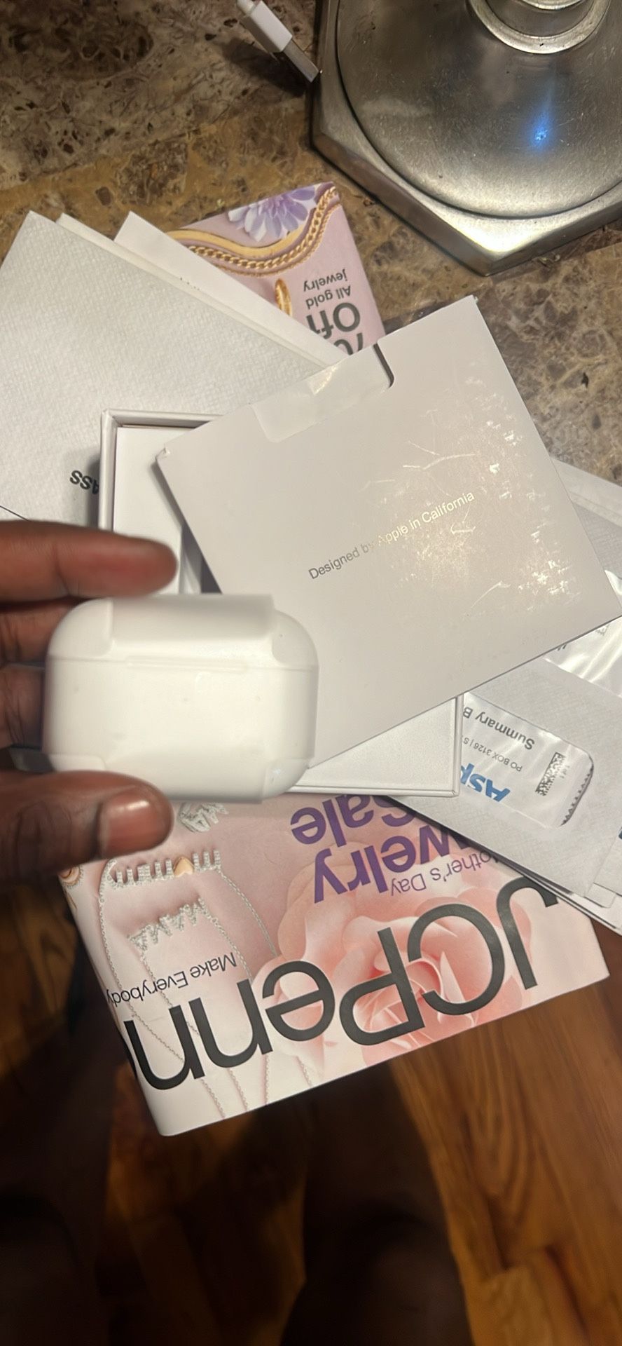 Apple AirPods 2nd Generation 