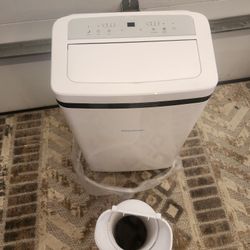 *** BRAND NEW- PORTABLE AIR CONDITIONER UNIT ***