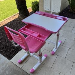 Adjustable Kids Desk