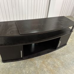 $ 65 Tv Stand 