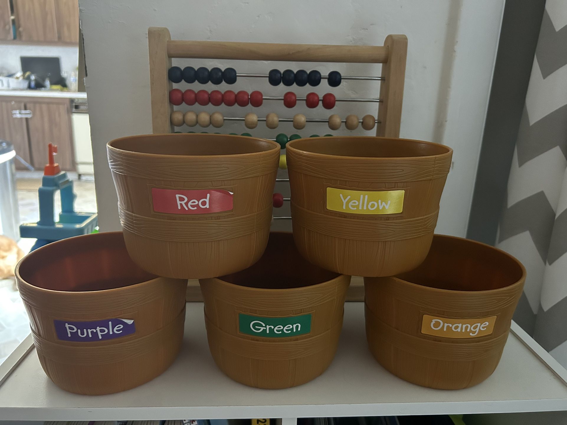 Learning Resource Color Sorting Buckets