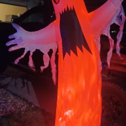 Muñeco Inflable De Wallowin 