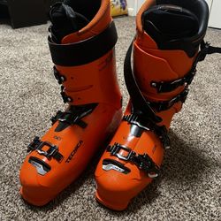 Technica Mach1 HV 130 Ski Boots