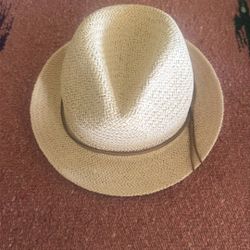 Light Pink Straw Hat- Medium $5 93309 