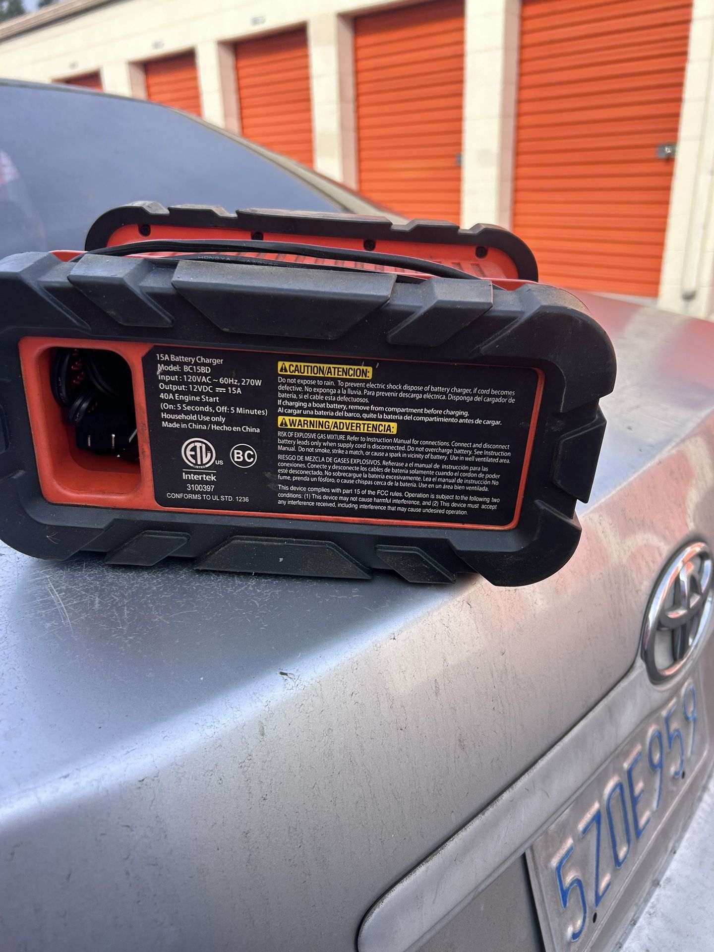 BLACK+DECKER BC15BD 15 Amp 12V