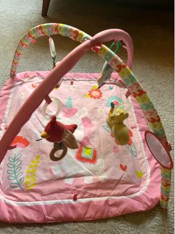 Baby play gym