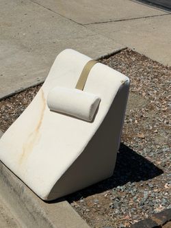 Free wedge  for sitting up