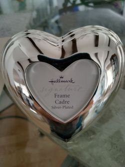 Hallmark Mini Heart Silver Plated Frame NIB 💕