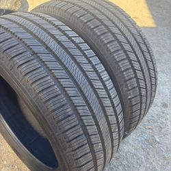 Pair of 265/50R20 