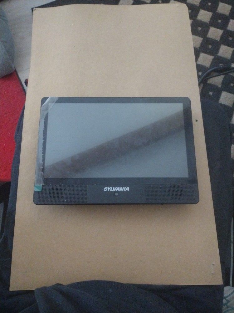 Tablet/DVD Player And Ipad4 