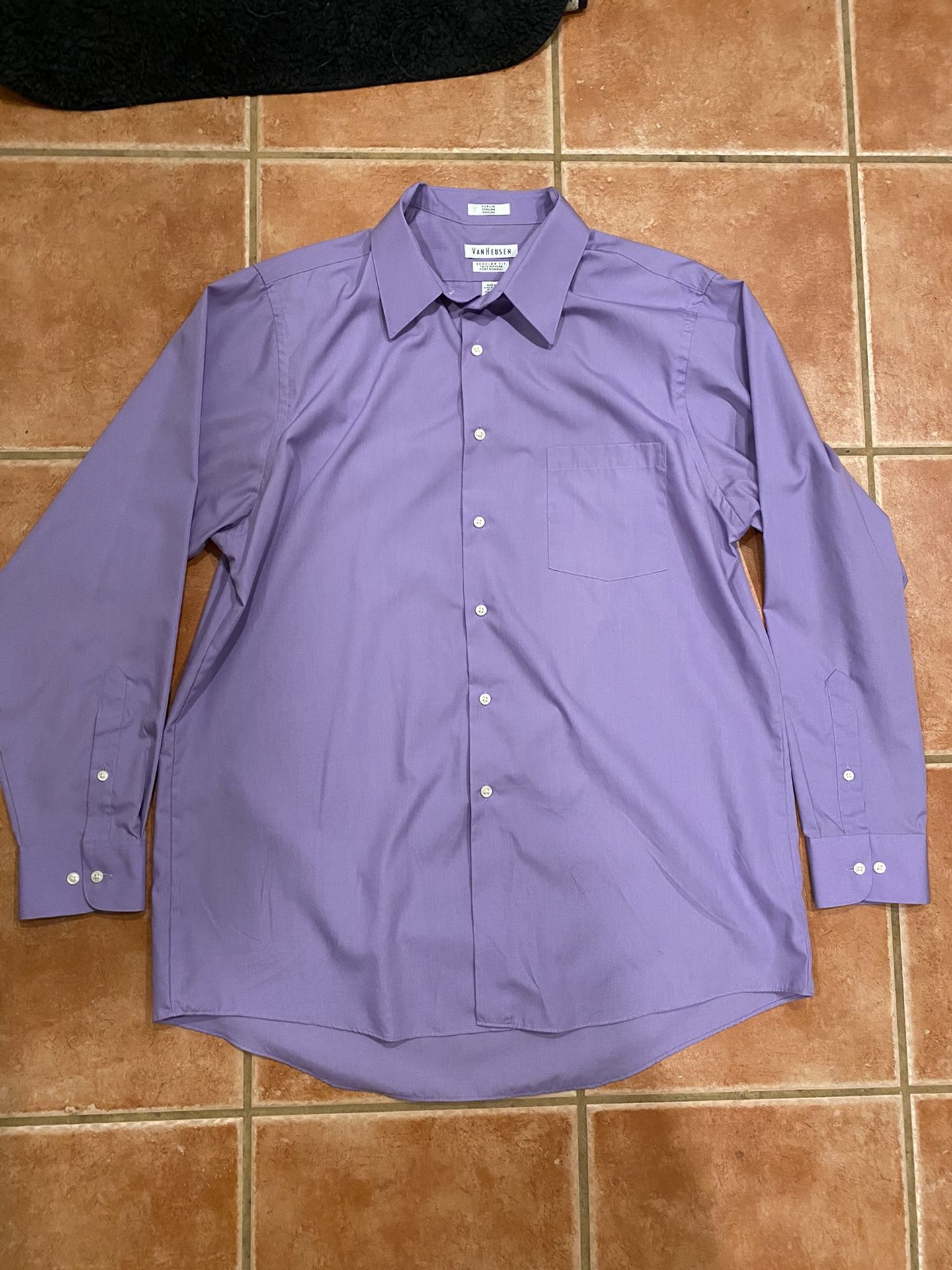 Van Heusen purple dress shirt 34/35 16 1/2