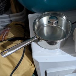 Steel Pot w/ Strainer Lid