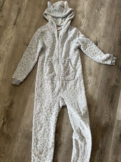 Girls 10/12 onesie pajama