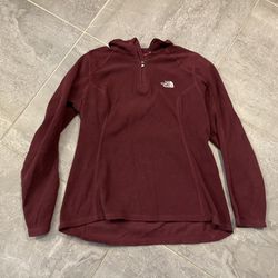 Women North Face Sweater