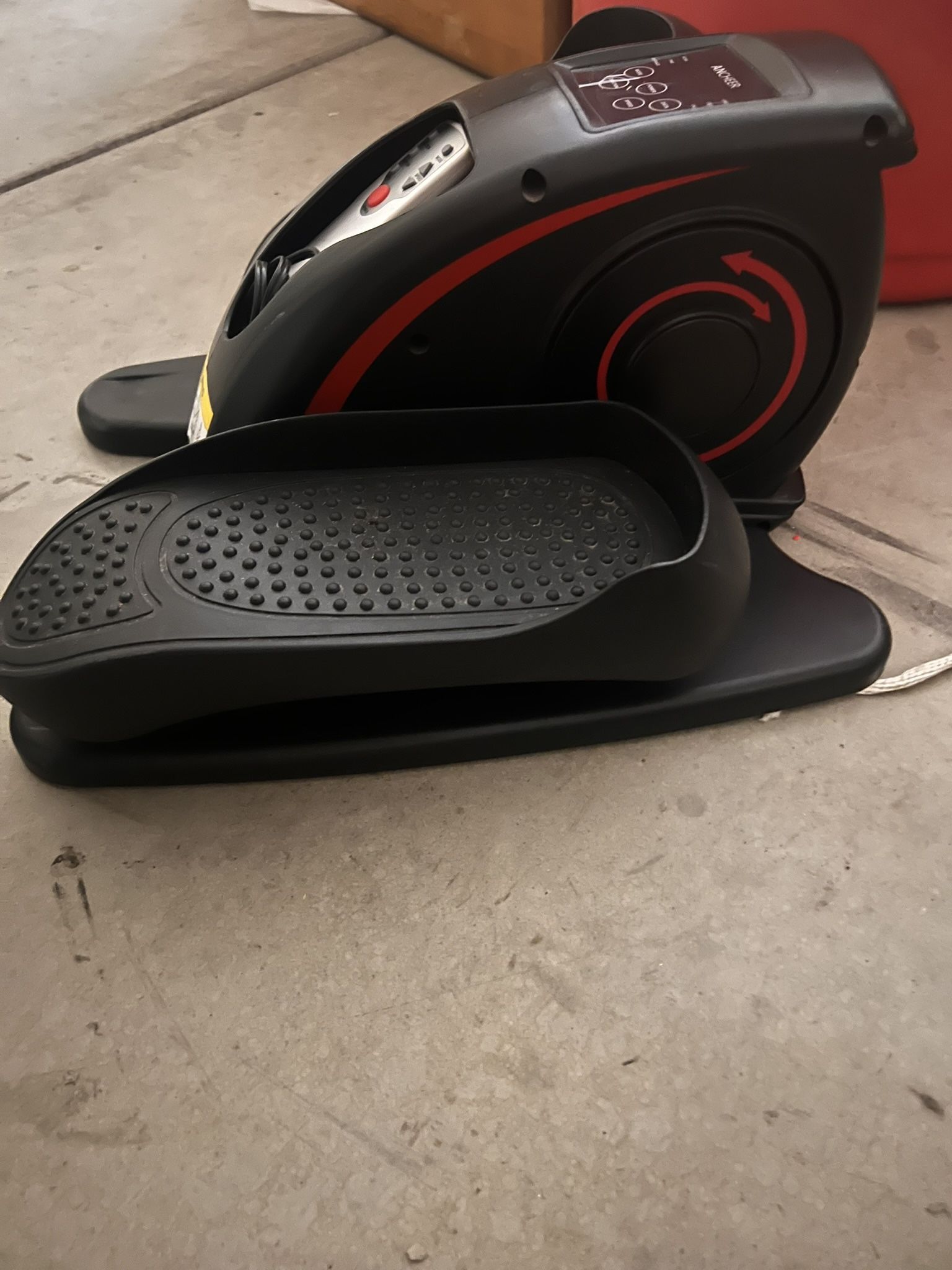Foot Exercise Machine
