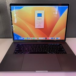 Apple MacBook Pro 15” i7 2.6Ghz 6-Core, 32GB RAM, 500Gb SSD, Dual GPU