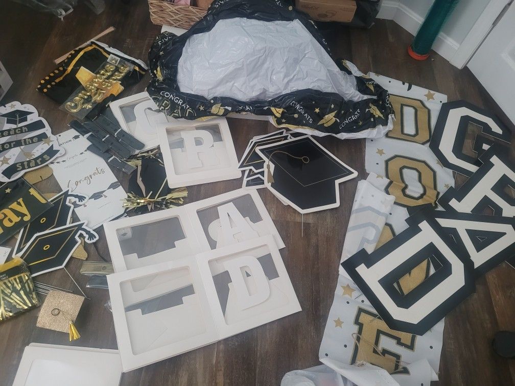 Graduation Decorations