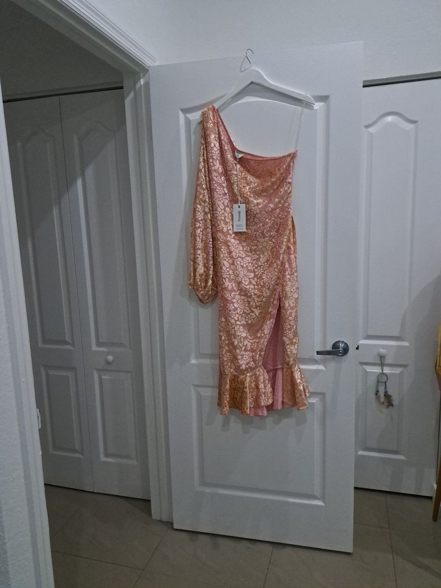 Woman Dress