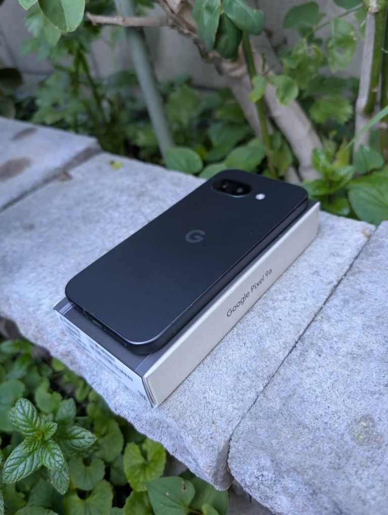 Google Pixel 9a Unlocked, Obsidian Color, 128GB