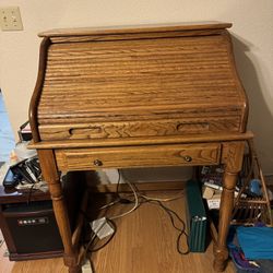 Antique - Mimi Roll Top Desk