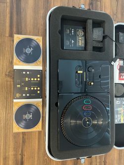 PS3 DJ Hero Renegade Edition BUNDLE with dongle
