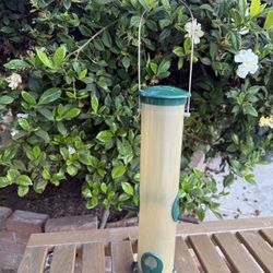 Quick-Clean Medium Seed Tube Bird Feeder Wild Birds Unlimited