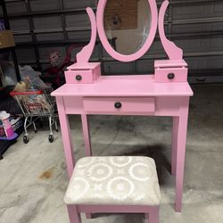 Pink Small Girl Vanity