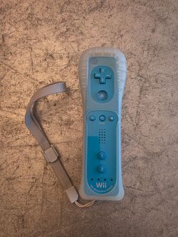 Blue Nintendo wii MotionPlus built in controller