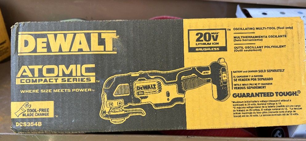DEWALT
ATOMIC 20V MAX Cordless Brushless Oscillating Multi Tool (Tool Only)
4.1k
Brand new unopened box
$90.00 firm on price