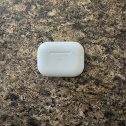 Apple AirPods Pro (Gen 1) - Slightly Damaged, Fully Functional! 🔊