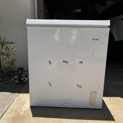 Haier Stand Up Freezer