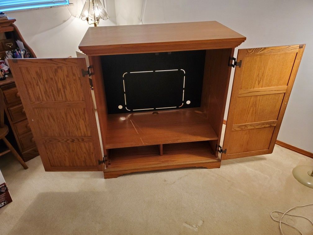 Tv/storage Cabinet