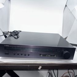 VINTAGE YAMAHA T-1 NATURAL SOUND AM/FM TUNER, VERY GOOD CONDITION