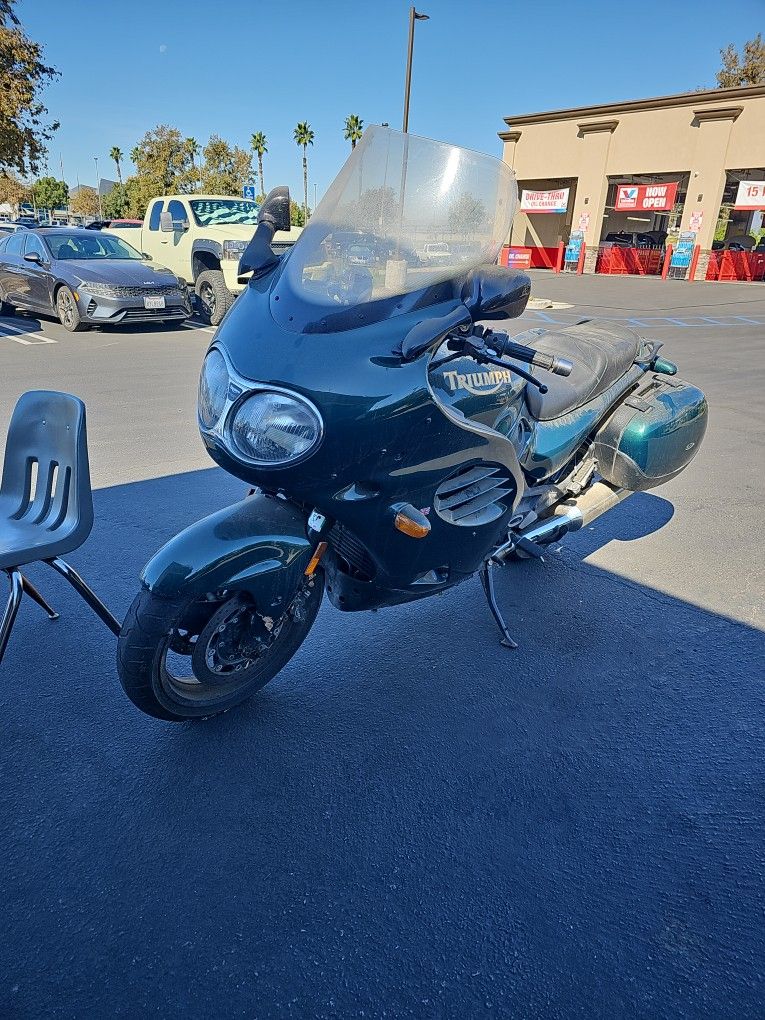 1999 triumph trophy 900