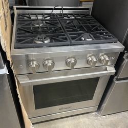 Dacor 30 Width Four Burner 110 Volt Stove 
