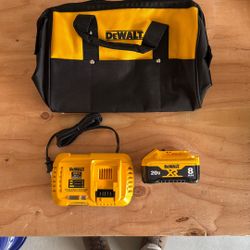 DEWALT XR 8AH 20v Max XR Battery and 20v Max Fast Charger (Bag Included)