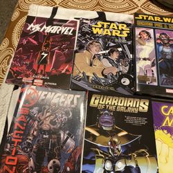 Comics/Special Edition Books