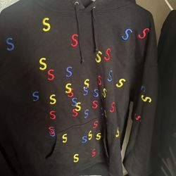 Supreme Hoodie 