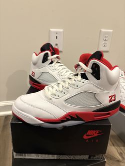 Jordan 5 Fire red size 12