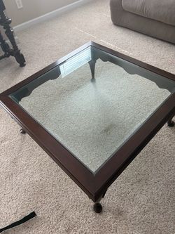 Queen Anne style coffee table