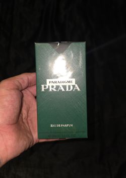 Prada Paradigme Eau de Parfum